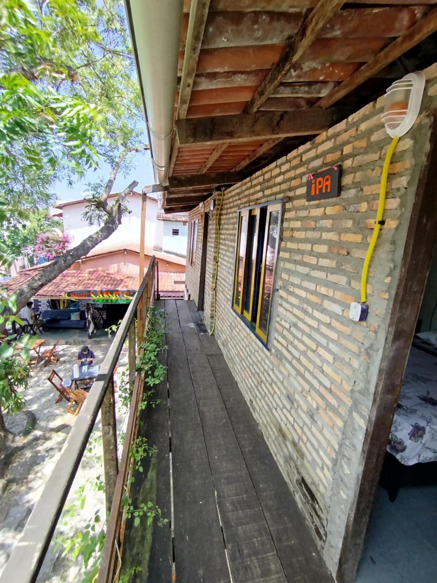 Waves Hostel & Pub Praia de Pipa Εξωτερικό φωτογραφία
